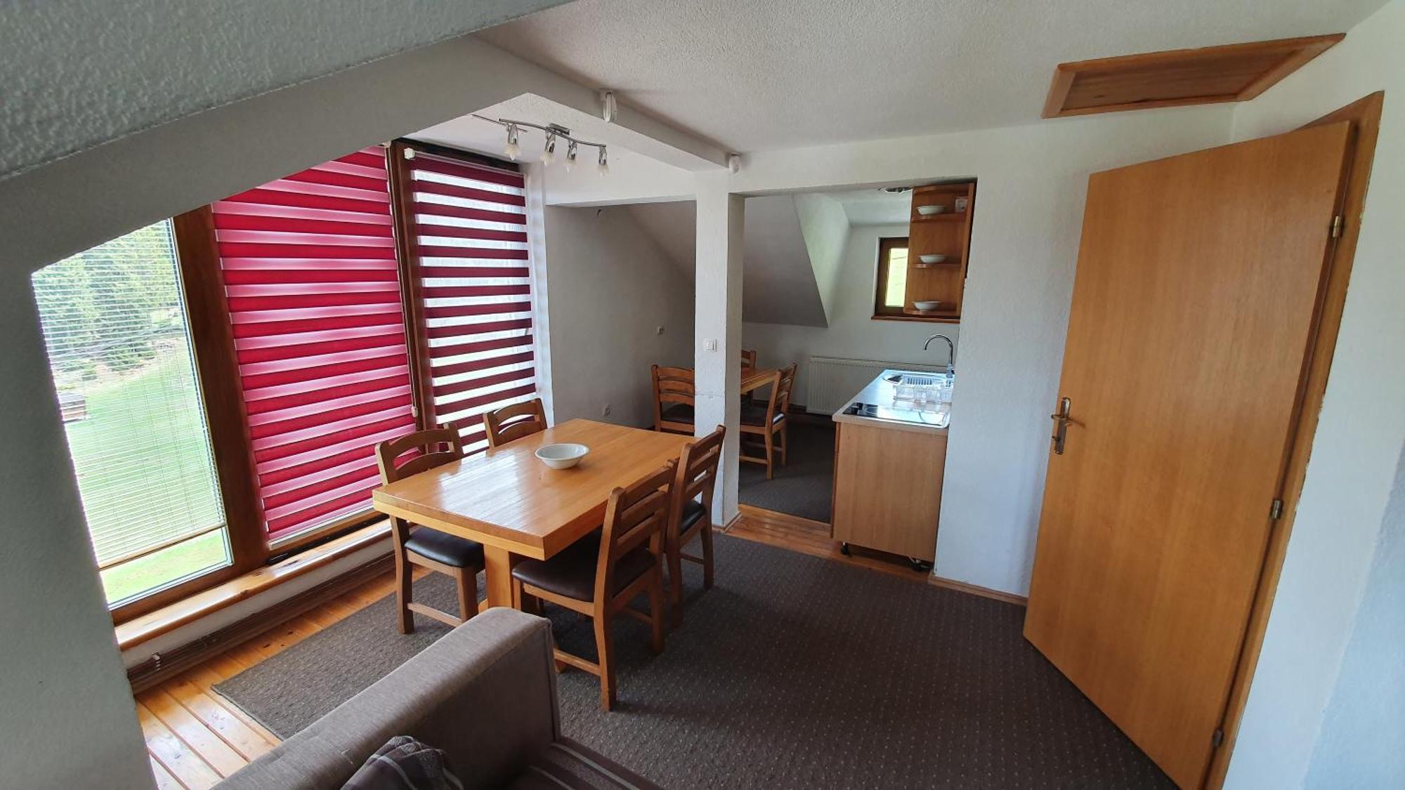 Eko-Fis ヴラシチ 部屋 写真